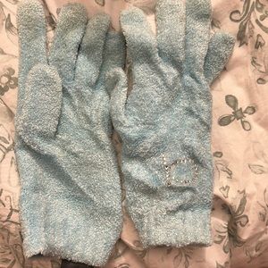 Bebe gloves really soft and fuzzy baby blue